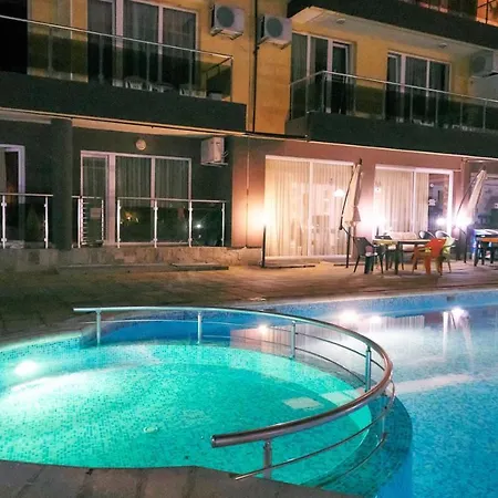 Sea Star Hotel 2*