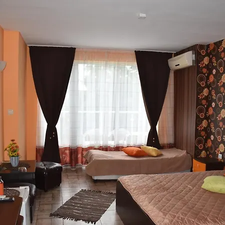 Hotel Sea Star 2*